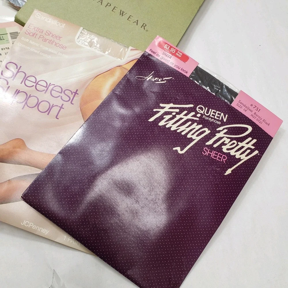 Lot of 11 New In Package VINTAGE Hosiery Pantyhose Mixed Brands SIZES and COLORS